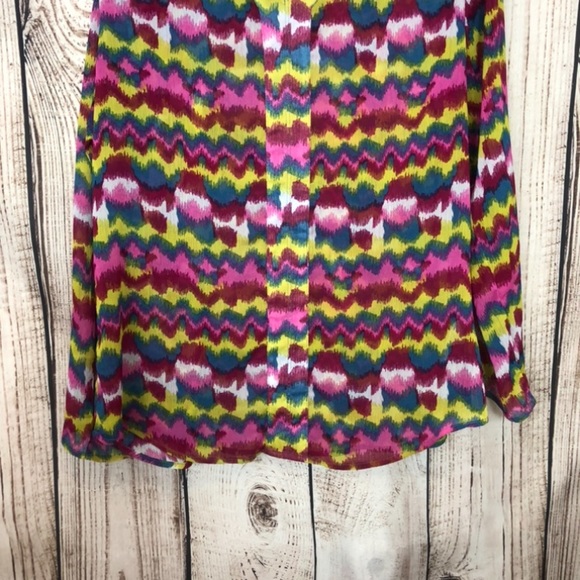 🔥5/$10🔥 Wrangler Pink Printed Aztec Top M - Picture 3 of 9